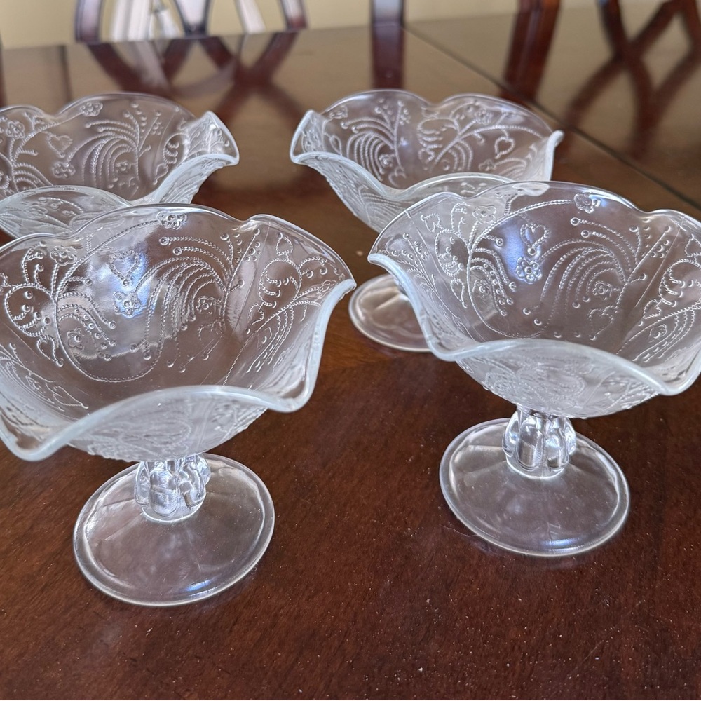 Elegant Clear Glass Dessert Bowls
